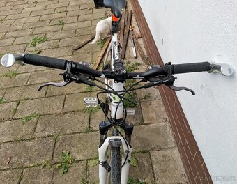 Trekové kolo Merida - 2