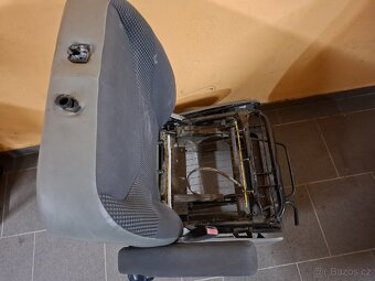 Přední sedačka Renault Trafic- Opel Vivaro - 2