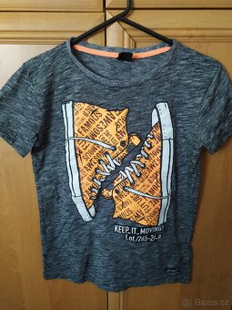 Chlapecká trička vel.  152-158-164 - 2