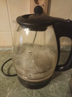 Rychlovarná konvice SENCOR - 2