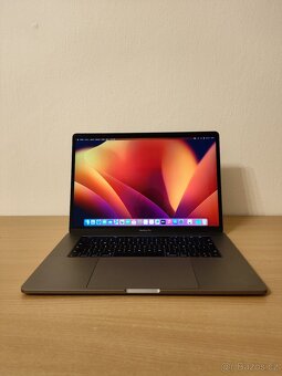 MacBook Pro 2017 A1707 – i7 / 16 / 512 - 2