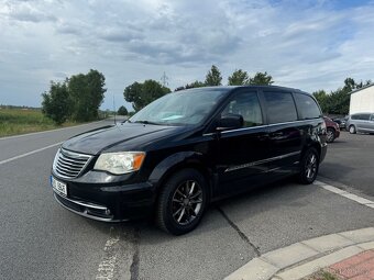 Chrysler Town Country 3.6 RT Stown DVD 2012 - 2