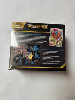 Pokémon Mega Evolution: Mega Lucario Elite Trainer Box - 2