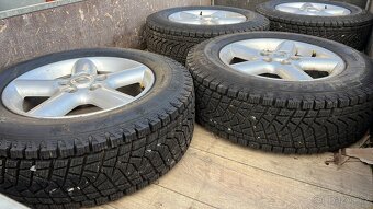 Sada kol Nissan X-trail 215/65 R16 - 2