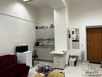 pronájem nebytového prostoru Bohumín centrum - 2