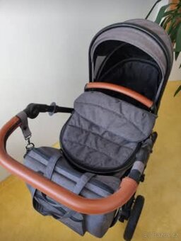 Kočárek a autosedačka Sleeworld Supreme Grey - 2