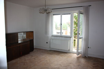 Pronájem, Čáslav, ul. Jeníkovská, byt 2+1 + balkon+ sklep - 2