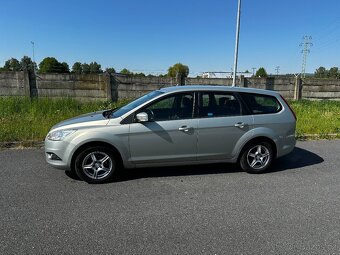 FORD FOCUS 1.6 - 2