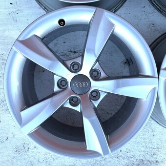 ORIGINÁLNÍ ALU AUDI A4 A3 A6 A5 16" 5x112 - 2