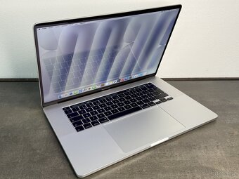 MacBook Pro 16'' 2019 / i9 / 16GB / 1TB SSD / Silver - DPH - 2