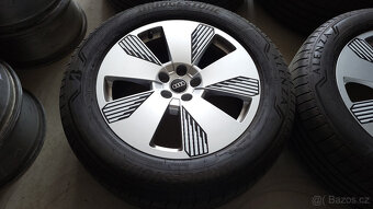 Orig. letní ALU kola 19" 5x112 Audi Etron - TOP stav - 2