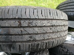 Letni plaste 205/55 R17 Continental - 2