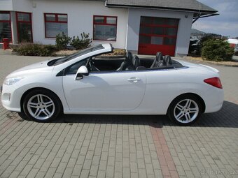 PEUGEOT 308 CC 1,616V THP 156k GT odp.DPH 2010 - 2