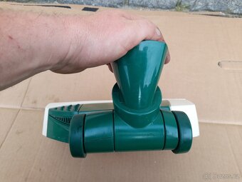 Klepaci hlavice na vysavač Vorwerk 130-136 - 2