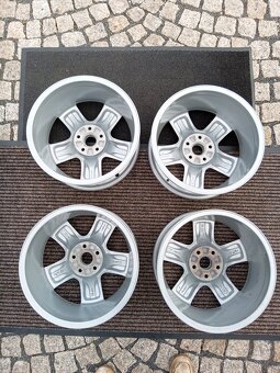 ALU Octavie II Scout 5x112 R17 - 2