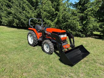Malotraktor Kubota GL280 Grandel s celním nakladačem 450kg - 2