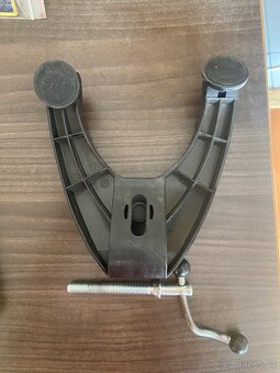 Držák volantu Thrustmaster - 2