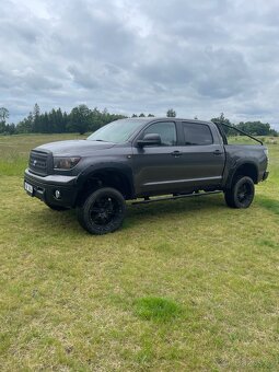 TOYOTA TUNDRA 5.7 CREWMAX Raptor - 2