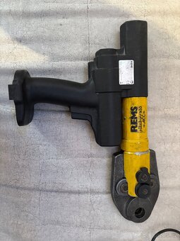 REMS MINI PRESS AKU - 2