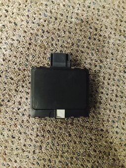 Prodám Bosch Radar Sensor 5Q0 907 561 K - 2