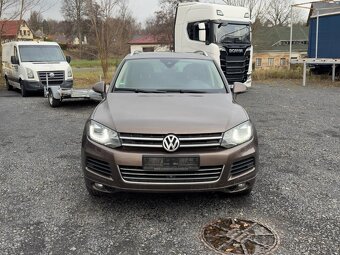 Volkswagen Touareg, 3.0 V6, highline, vzduch, pano - 2