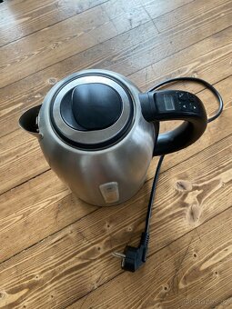 Rychlovarná konvice Russell Hobbs - 2