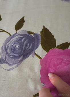 Žehlicí prkno s květinami - 2