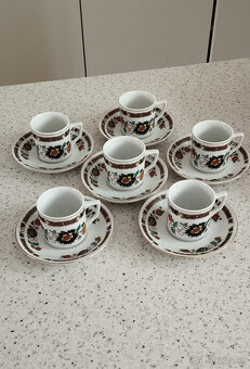 PORCELÁNOVÝ SERVIS - MADE IN CHINA - 2