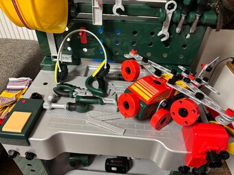 Dětský ponk/ pracovní stůl Bosch - 2