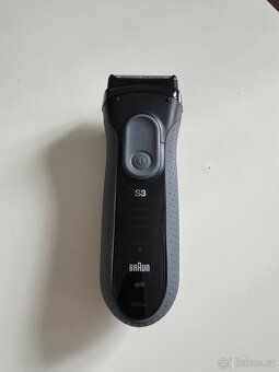 Holící strojek Braun 3050cc série 3 - 2