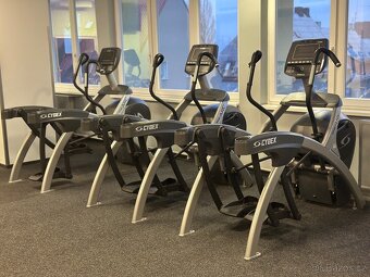 Cybex 750AT Total Body Arc Trainer - 2