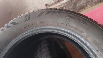 215/55R16 - 2