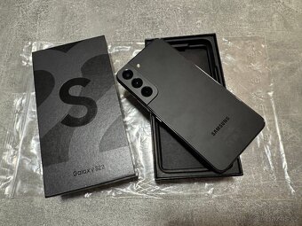 Samsung Galaxy S22 5G 128GB - 2