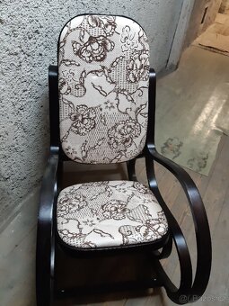 Houpací křeslo - 2