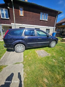 Ford Focus 1.6 74 kW - 2