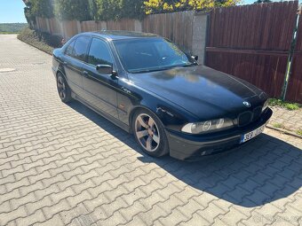 BMW E39 525i - 2