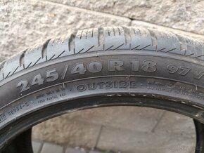 Zimní pneu NOKIAN 245/40 R18 - 2