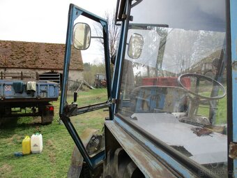 ZETOR 6911 dveře, spodní průhledy, kapotáž, sedačka - 2