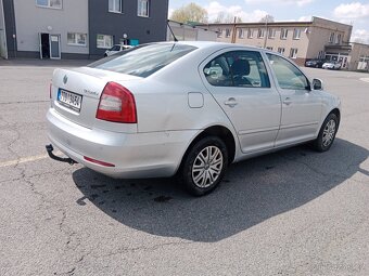Škoda octavia 1.6 tdi 77kw r.v.2011 - 2