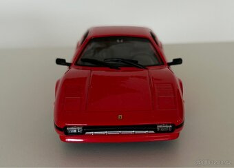 Ferrari 308 GTB 308 GTB, červená, 1975 1:24 - 2