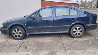 Octavia 1.8t 110kw na náhradní díly - 2