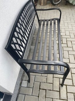 Zahradní lavice - 2