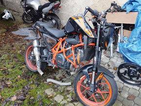 KTM Duke 690 R 2016 ,KTM 890 Adventure R 23 na díly - 2