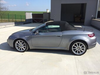 Alfa Romeo 2,2 JTS Spider - 2