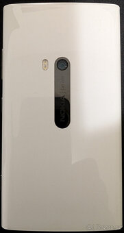Nokia Lumia 800, Lumia 920 a Lumia 925 - 2