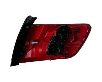 Levé zadní vnější světlo 4F9945095H Audi A6 C6 4F avant 2006 - 2