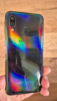 SAMSUNG GALAXY A40 = 64GB - 2