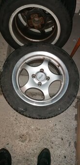 Prodej kol a disků - 2