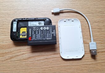 Huawei mobilní Wi-Fi hotspot modem 4G/3G - 2