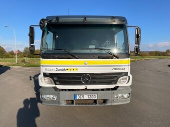 Mercedes-Hákový nosič kontejneru+HR ruka+dálkové ovládání - 2